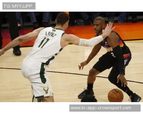 理查兹半场表现抢眼5中3斩获7分助攻1次正负值高达16分