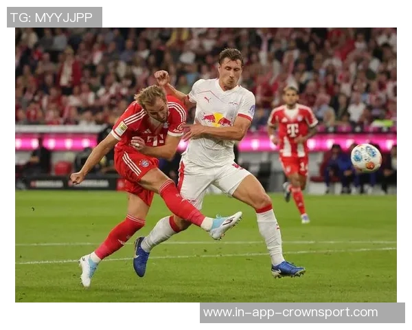 拜仁球员凯恩迪亚斯杰克逊齐聚慕尼黑啤酒节欢庆盛宴