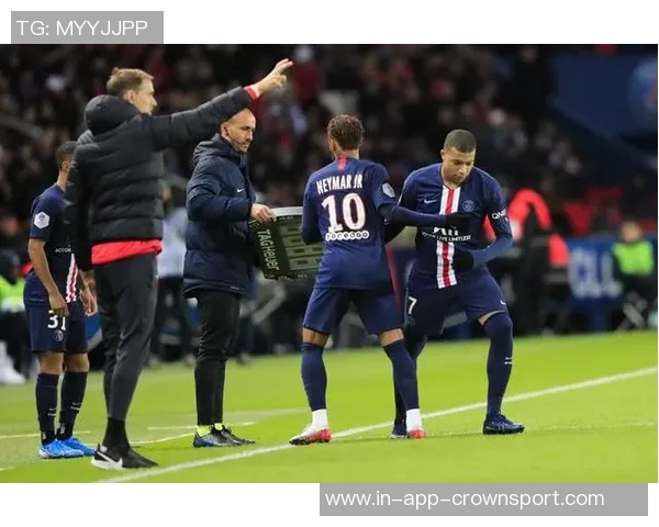 麦丹期待与里德续约后携手共进势不可挡的华子组合再创辉煌 麦丹期待与里德续约后携手共进势不可挡的华子组合再创辉煌