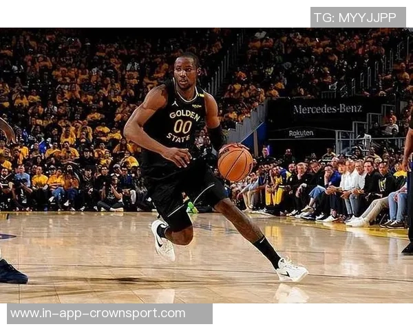 库明加选择低调处理勇士薪资调整引发媒体热议 库明加选择低调处理勇士薪资调整引发媒体热议