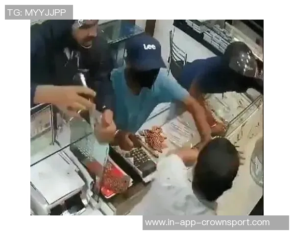 阿德耶米非法持枪丑闻曝光或将遭遇三大严厉惩罚 阿德耶米非法持枪丑闻曝光或将遭遇三大严厉惩罚