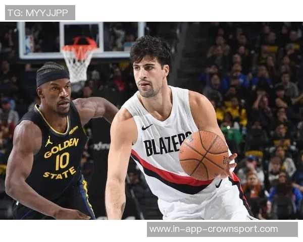 斯普利特称赞克林根防守出色罗威与其配合默契令人印象深刻